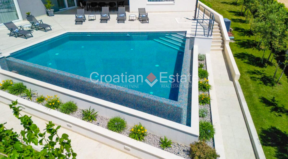 croatia-split-villa-sea-view-pool-sale(104)