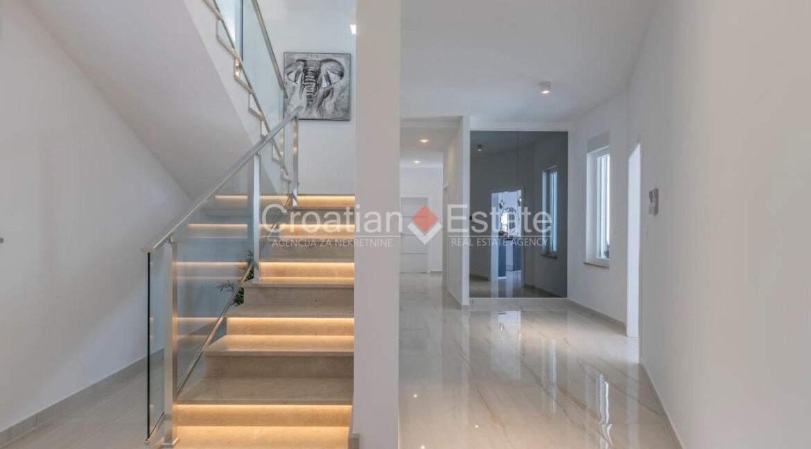 croatia-split-villa-sea-view-pool-sale(111)