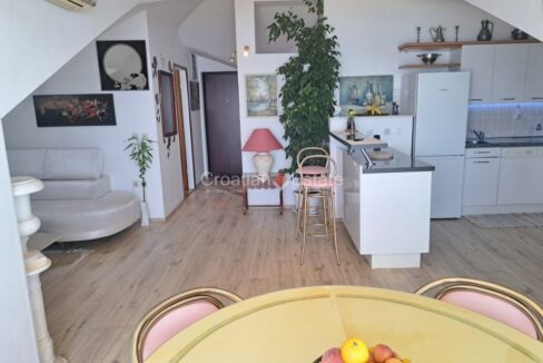 croatia-split-znjan-apartment-seafront-sale(102)