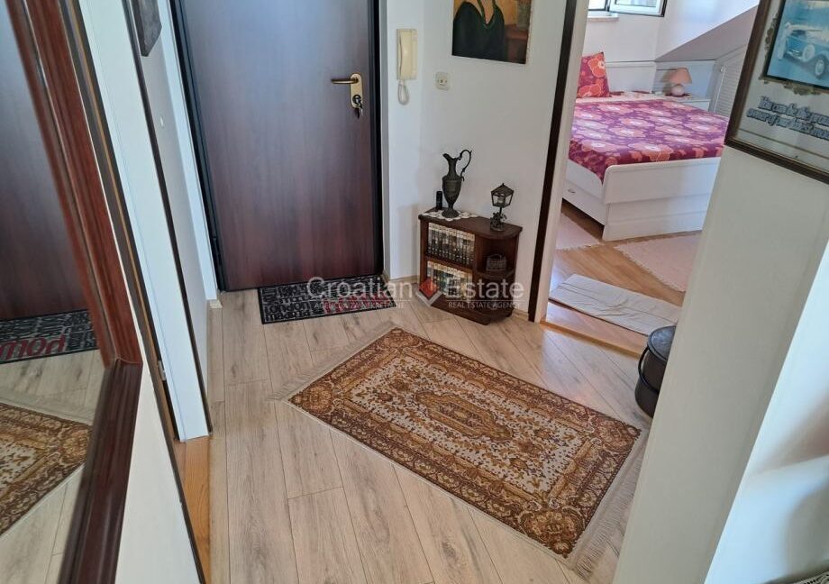 croatia-split-znjan-apartment-seafront-sale(107)