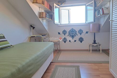 croatia-split-znjan-apartment-seafront-sale(108)