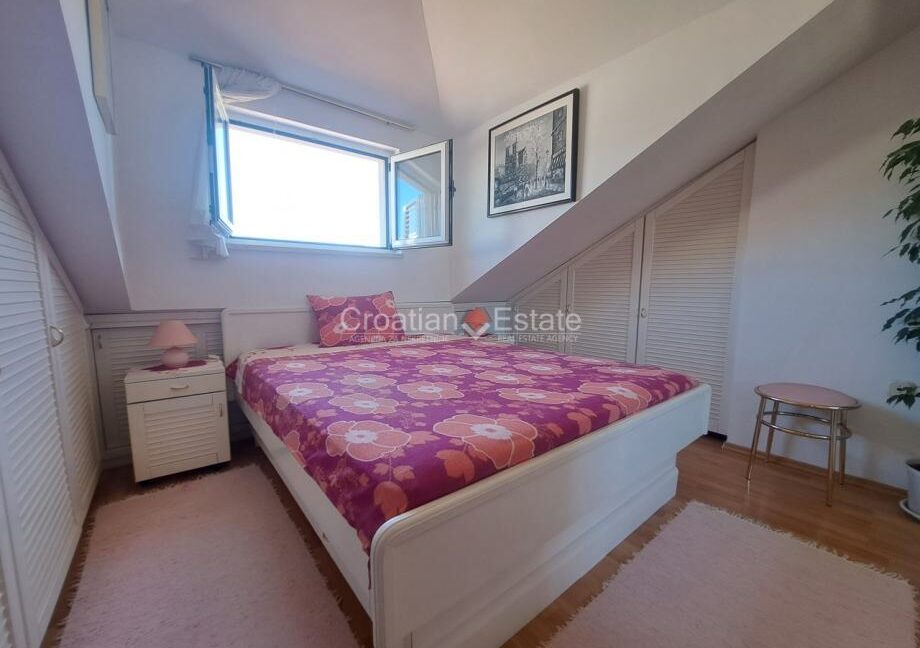 croatia-split-znjan-apartment-seafront-sale(109)