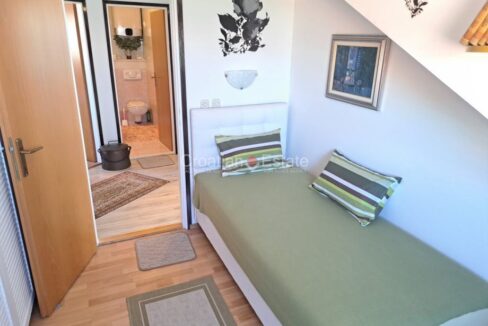 croatia-split-znjan-apartment-seafront-sale(110)