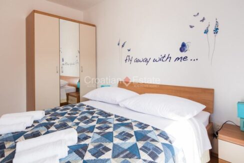 croatia-strozanac-apartment-sea-mosor-view-loggia-sale(107)