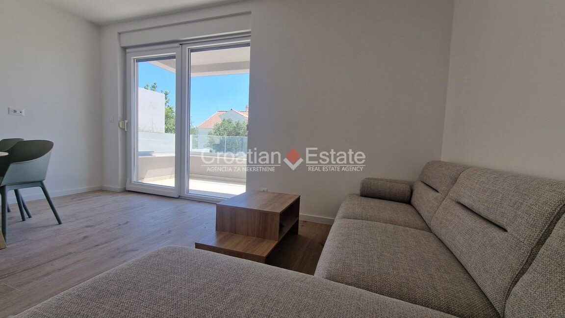 croatia-trogir-flat-loggia-garage-garden-sale(101)