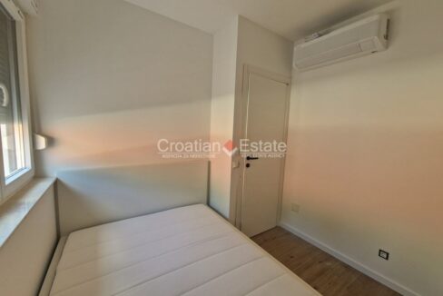 croatia-trogir-flat-loggia-garage-garden-sale(105)