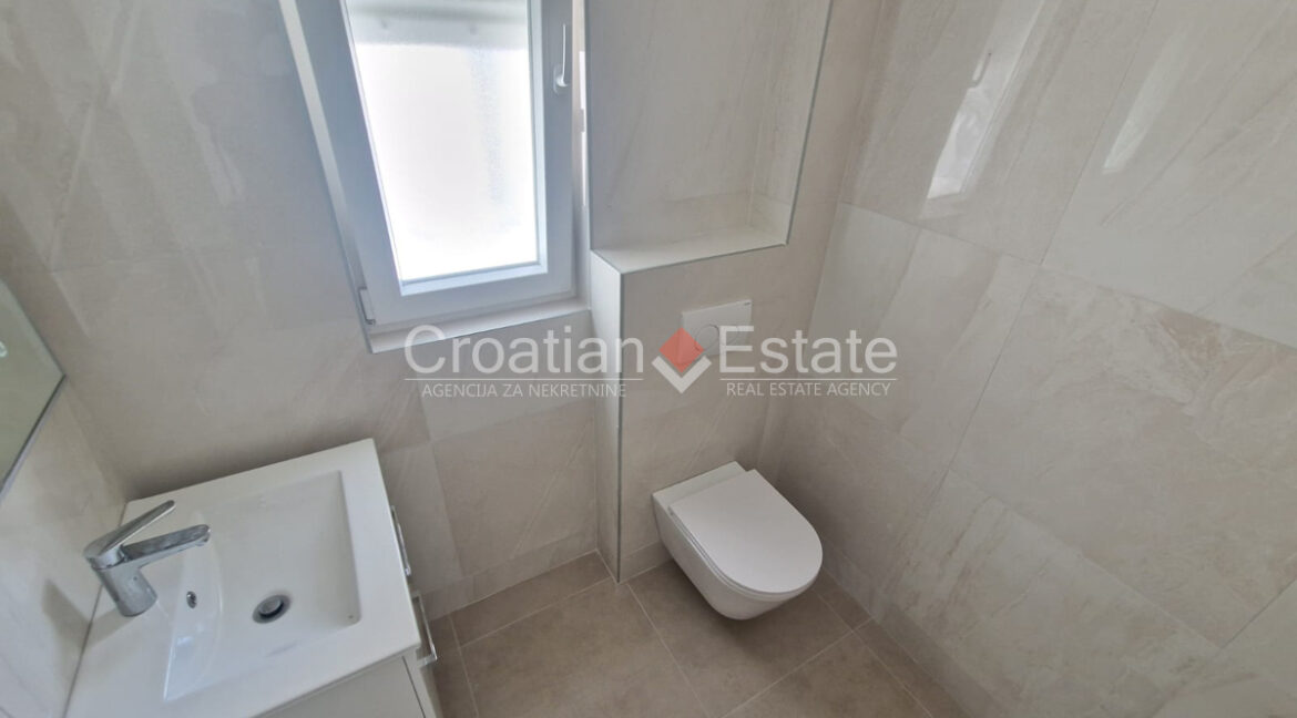 croatia-trogir-house-newly-built-yard-parking-sale(109)