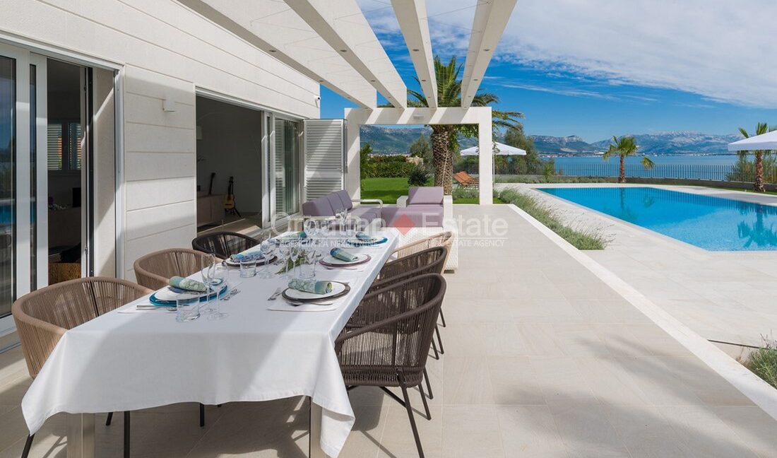 croatia-trogir-villa-seafront-sea-view-pool-sale(103)