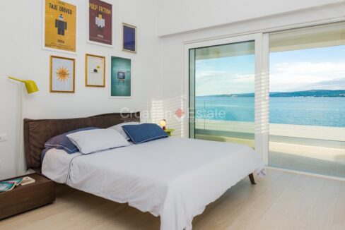 croatia-trogir-villa-seafront-sea-view-pool-sale(109)