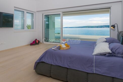 croatia-trogir-villa-seafront-sea-view-pool-sale(111)