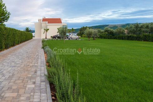 croatia-trogir-villa-seafront-sea-view-pool-sale(119)