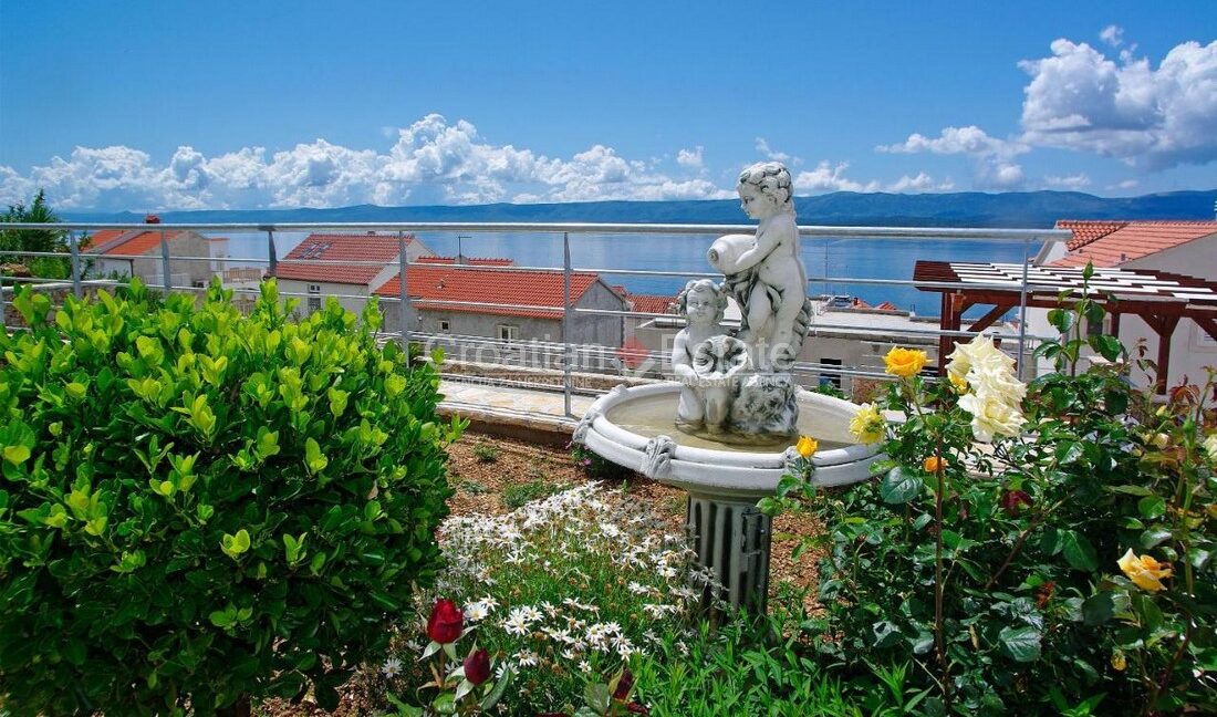 croatia-brac-bol-business-premises-sale(103)