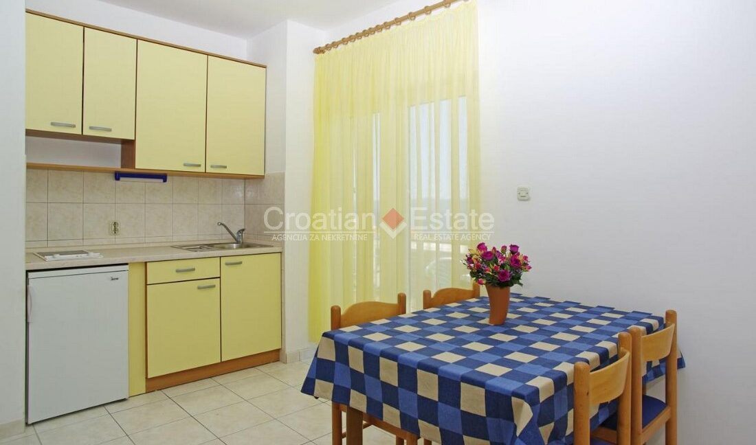 croatia-brac-bol-business-premises-sale(107)