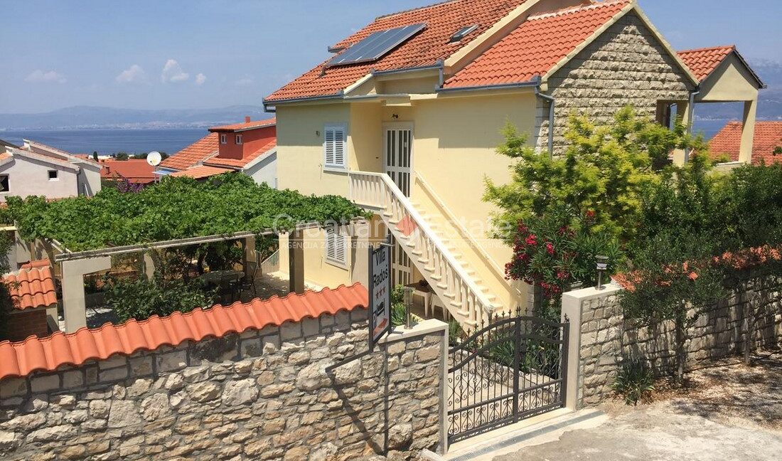 croatia-brac-house-sea-view-sale(101)