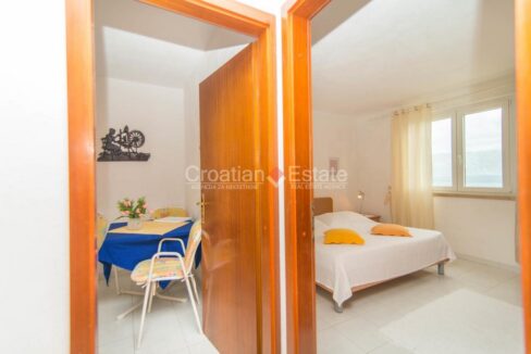 croatia-brac-villa-seafront-pool-sale(106)