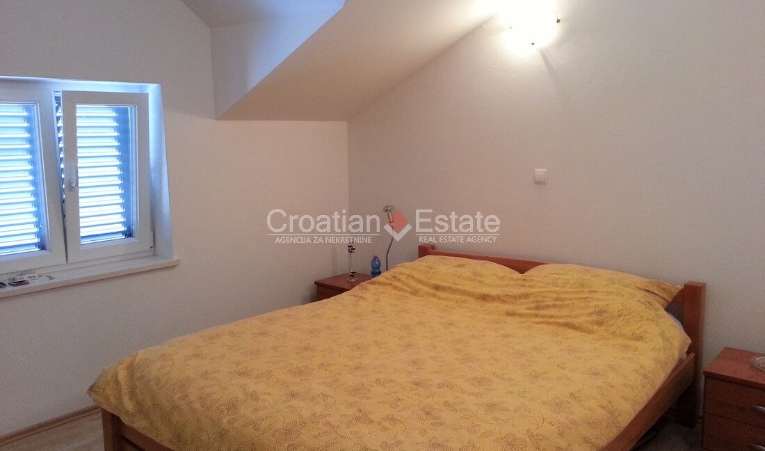 croatia-brac-villa-seafront-sea-view-pool-sale(107)