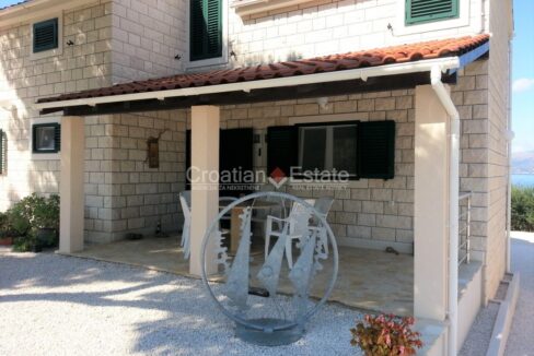 croatia-brac-villa-seafront-sea-view-pool-sale(115)