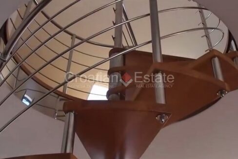 croatia-brac-villa-seafront-sea-view-sale(109)