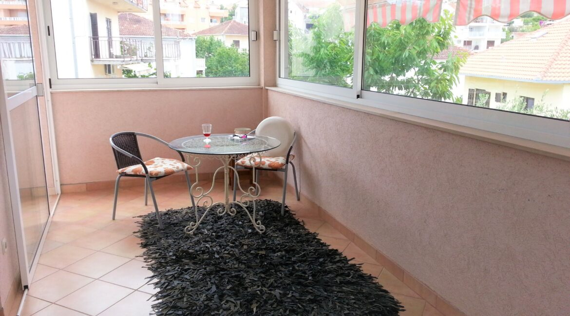 croatia-ciovo-family-home-near-sea-sale(113)