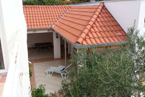 croatia-ciovo-family-home-near-sea-sale(119)