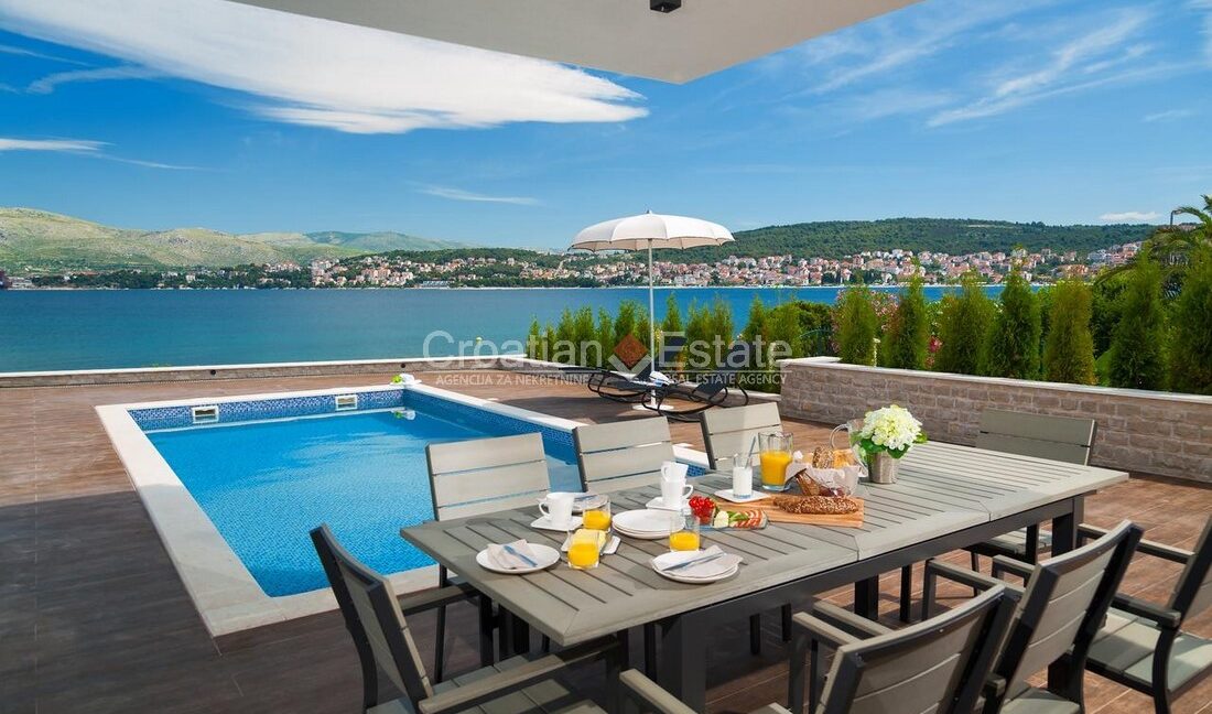 croatia-ciovo-luxury-villa-seafront-sea-view-sale(103)