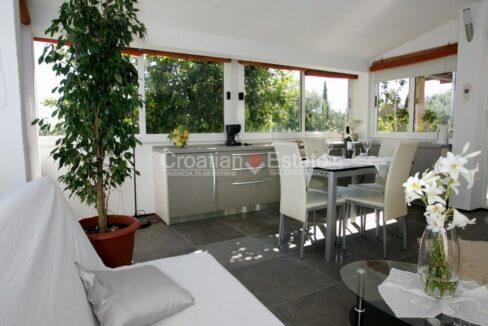 croatia-ciovo-villa-pool-sea-view-sale(104)