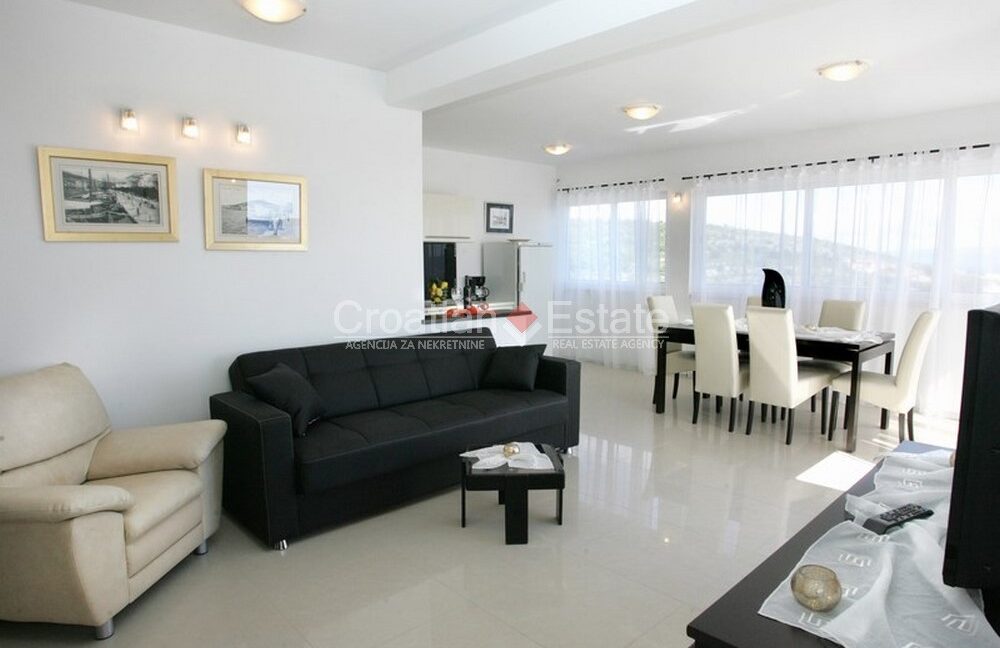 croatia-ciovo-villa-pool-sea-view-sale(107)