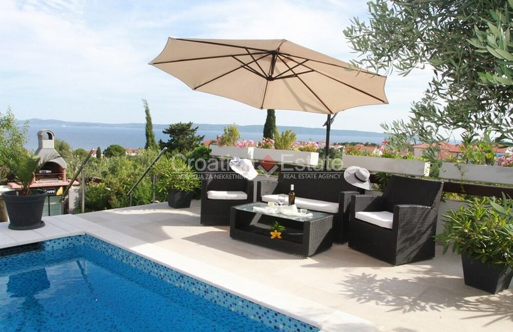 croatia-ciovo-villa-pool-sea-view-sale(117)