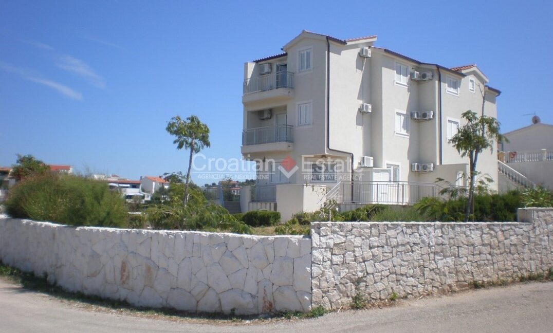 croatia-rogoznica-villa-apartments-seafront-sea-view-sale(101)