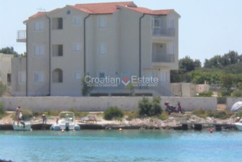 croatia-rogoznica-villa-apartments-seafront-sea-view-sale(102)