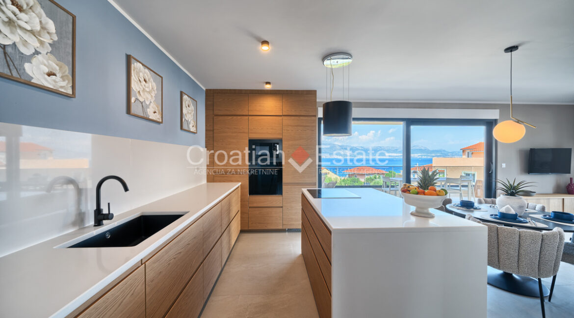 croatia ciovo apartment sea view sale pool 105