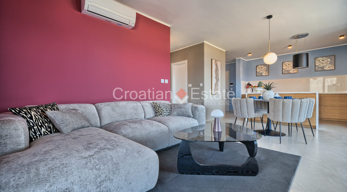 croatia ciovo apartment sea view sale pool 109