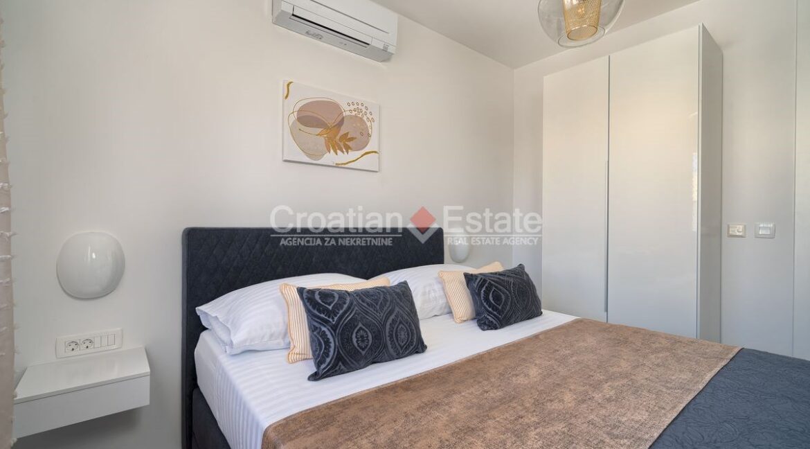 penthouse sea view ciovo 10