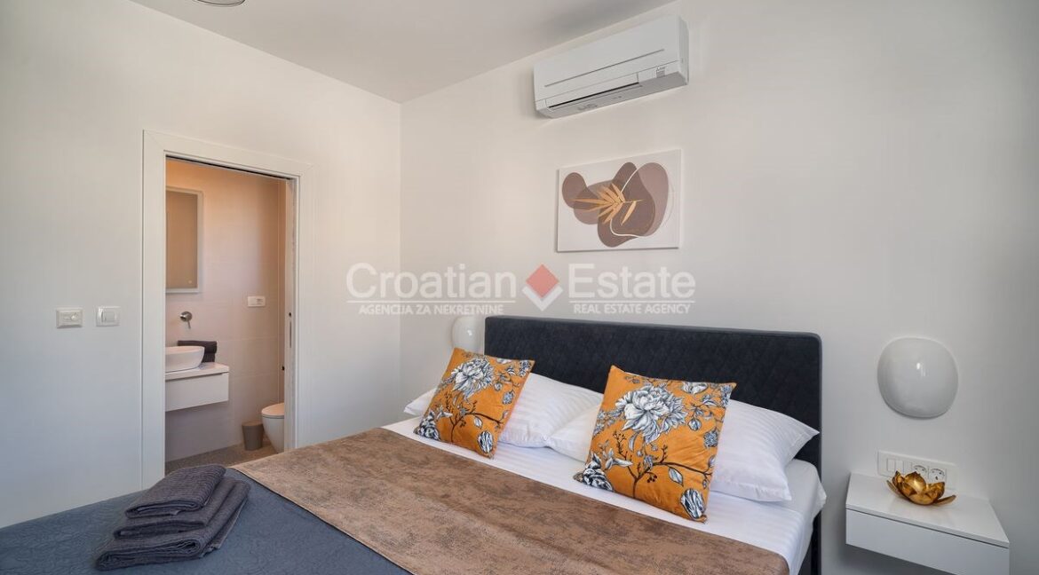 penthouse sea view ciovo 11