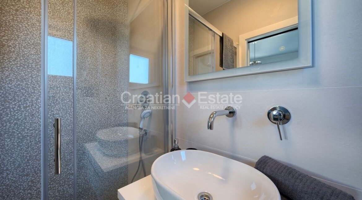 penthouse sea view ciovo 12