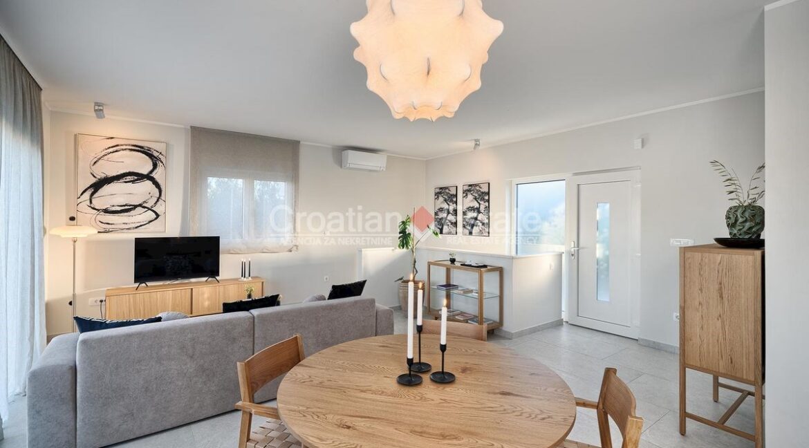 penthouse sea view ciovo 19